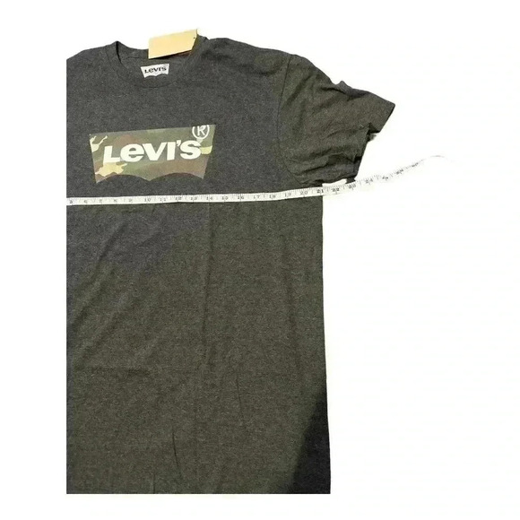 Levi's Mens Camo Batwing Logo Gray Crewneck T-Shirt - Picture 6 of 8